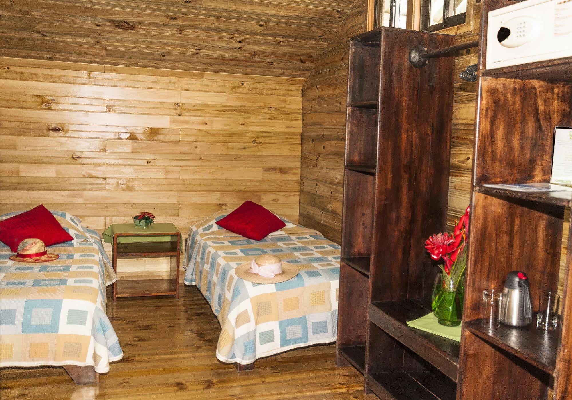 Pirate Cove Hotel Drake Bay Luaran gambar